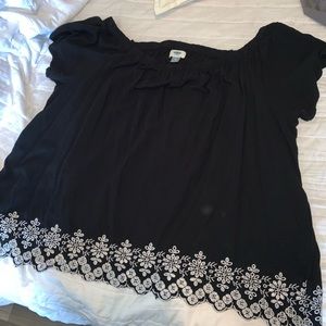 Old navy blouse